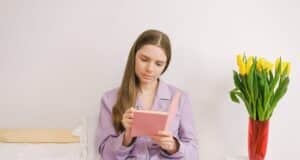 5 Perbedaan Kebutuhan dan Keinginan Serta Contoh Lengkapnya! Perbedaan Kebutuhan dan Keinginan