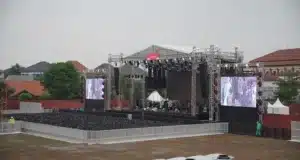 10 Tips Nonton Konser yang Cerdas: Dijamin Aman dan Praktis! Tips Nonton Konser