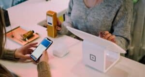 10 Tips Menggunakan PayLater dengan Bijak: Bisa Tetap Untung! Tips Menggunakan PayLater