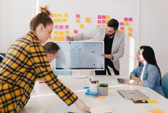 10 Keuntungan Menjadi Wirausaha yang Bisa Kamu Dapatkan Keuntungan Menjadi Wirausaha