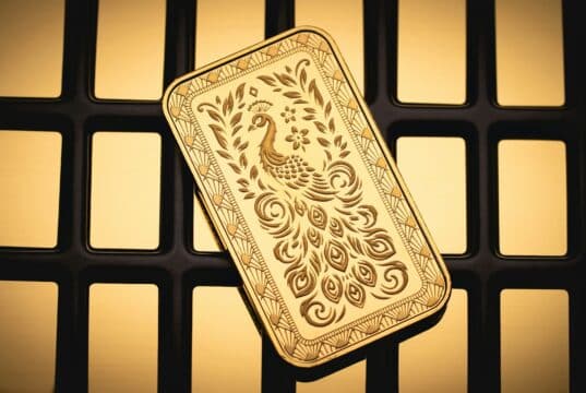 Kondisi Ekonomi Belum Pasti, Investasi Emas Jadi Pilihan Anak Muda di 2025 Investasi Emas